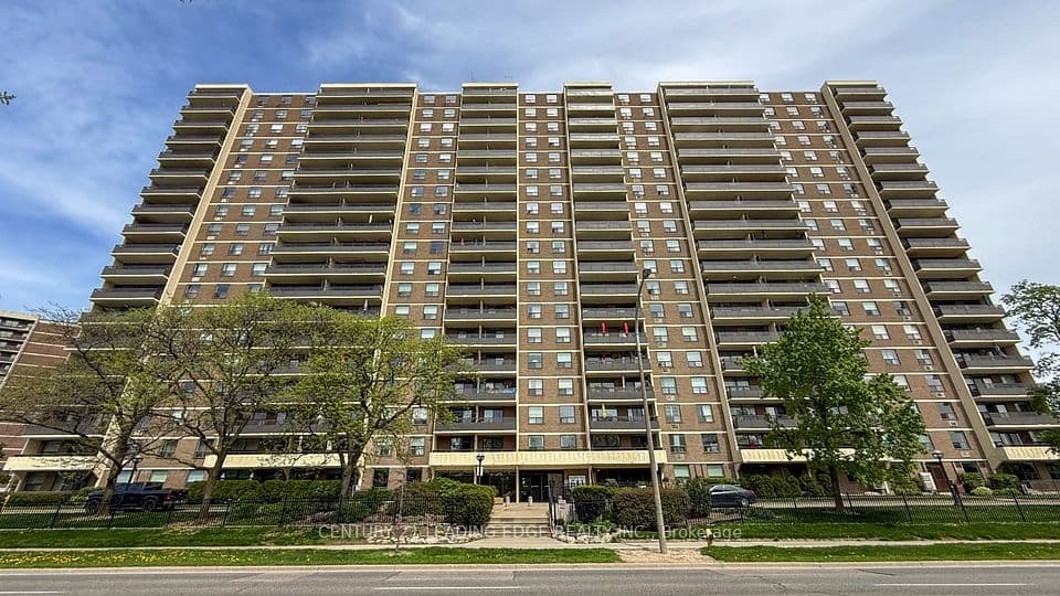 511 The West Mall Road 1908, Toronto, ON M9C 1G5 – main photo