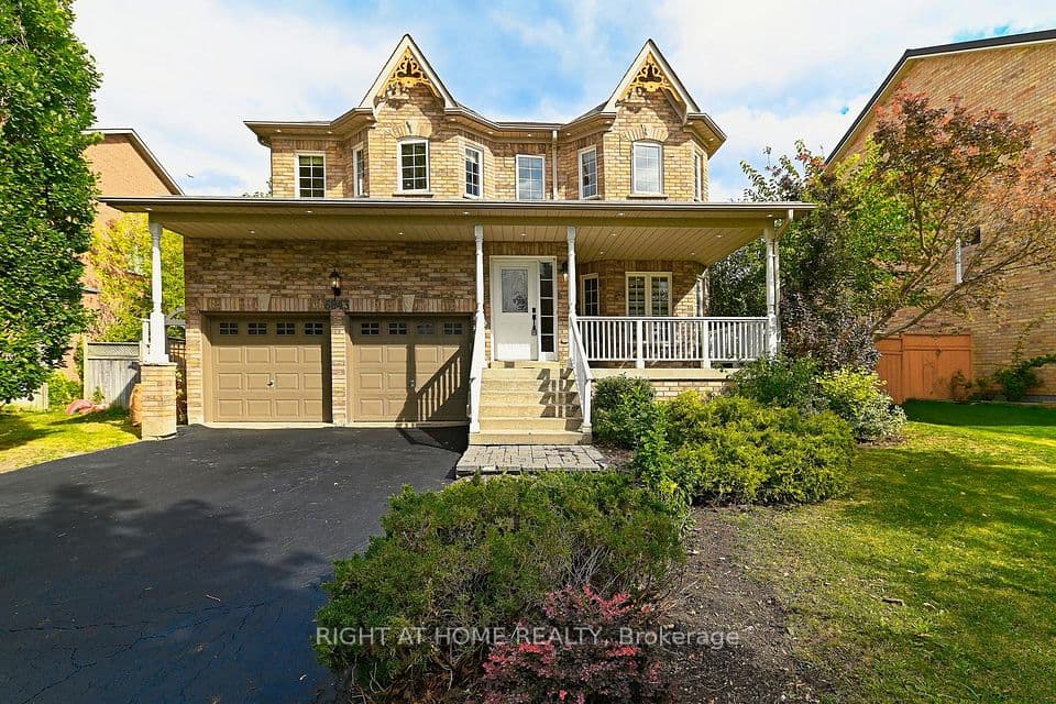 6843 Campbell Settler Court, Mississauga, ON L5W 1B3 – main photo