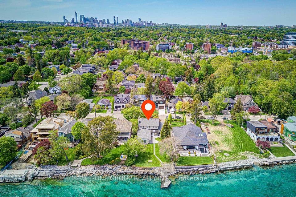 120 Cumberland Drive, Mississauga, ON L5G 3M8 – main photo