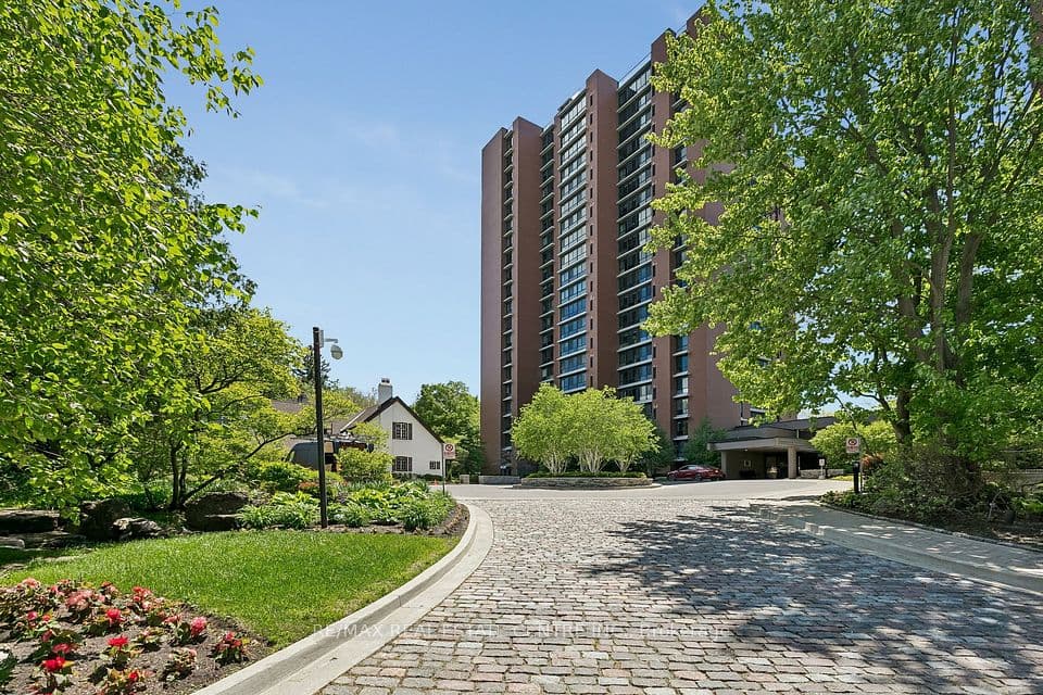 1400 Dixie Road 609, Mississauga, ON L5E 3E1 – photo 3