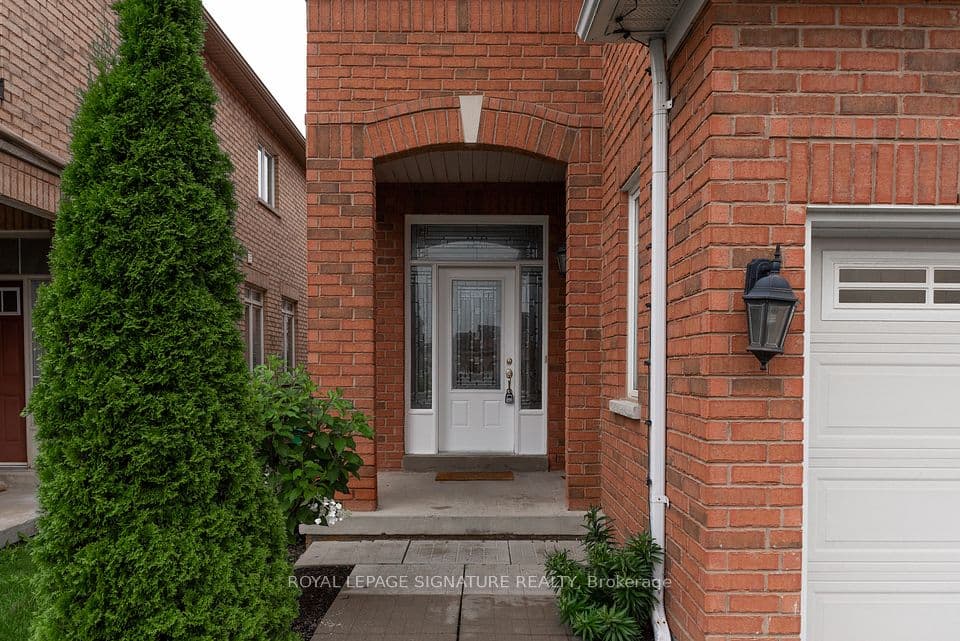 3250 Sunlight Street, Mississauga, ON L5M 0G7 – photo 3