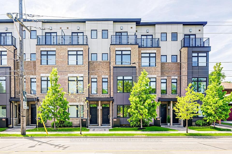 1130A Islington Avenue, Toronto, ON M8Z 0G6 – main photo