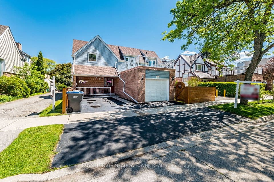 1157 Kos Boulevard, Mississauga, ON L5J 4L3 – main photo