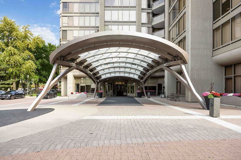 2045 Lake Shore Boulevard W 2904, Toronto, ON M8V 2Z6 – photo 3