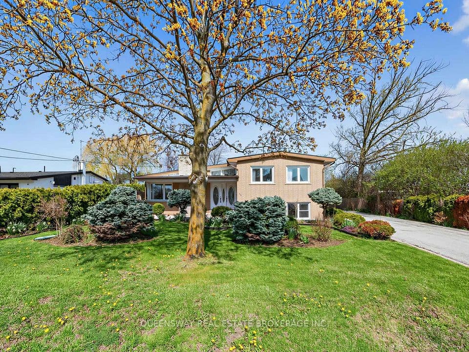 517 Pinegrove Road, Oakville, ON L6K 2C2 – photo 2