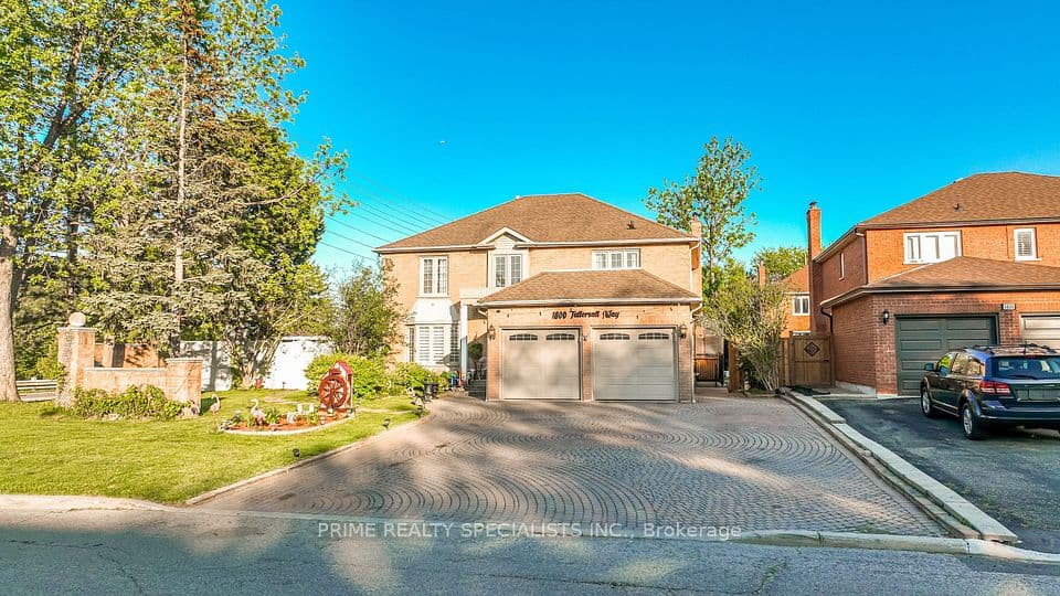 1800 Tattersall Way, Mississauga, ON L5M 3H7 – main photo