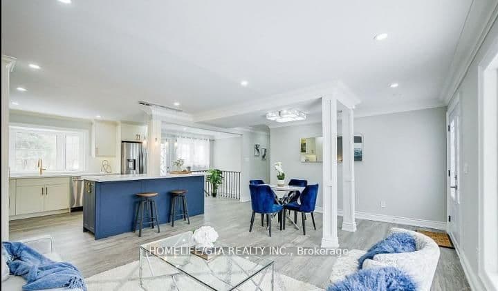 480 Valley Drive, Oakville, ON L6L 4L8 – photo 3