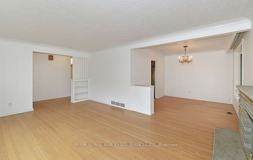 3 Kellogg Street, Toronto, ON M8Z 4C6 – photo 3