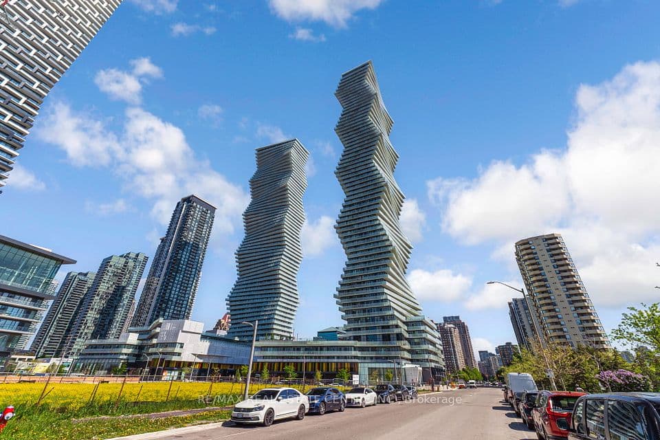 3883 Quartz Road 6004, Mississauga, ON L5B 0M4 – main photo