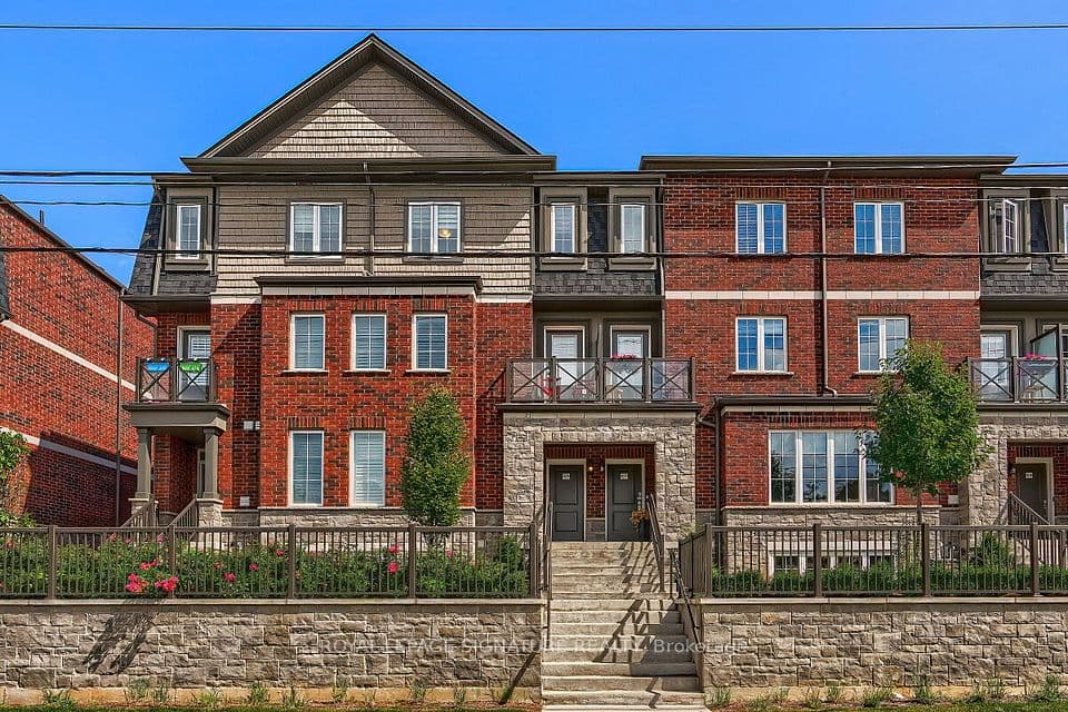 445 Ontario Street S 68, Milton, ON L9T 9K4 – main photo