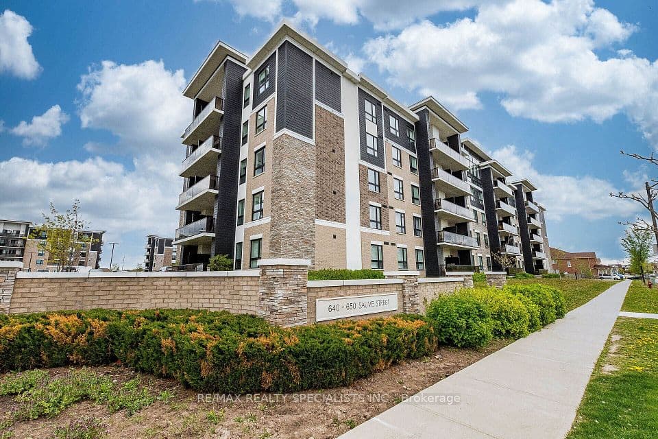640 Sauve Street 221, Milton, ON L9T 7E3 – main photo