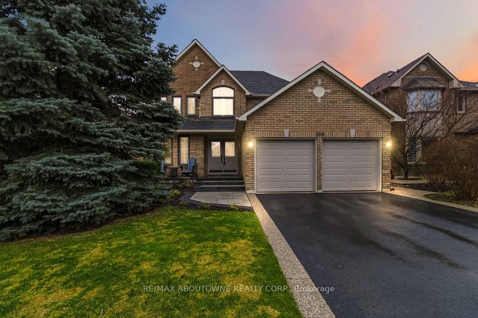 2208 Brays Lane, Oakville, ON L6M 3J7 – photo 3