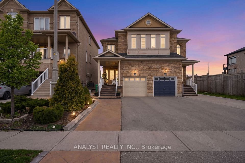 58 Saint Grace Court, Brampton, ON L6P 3B9 – main photo