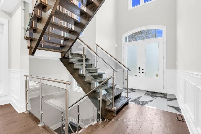 185 Burloak Drive, Oakville, ON L7L 4W4 – photo 3