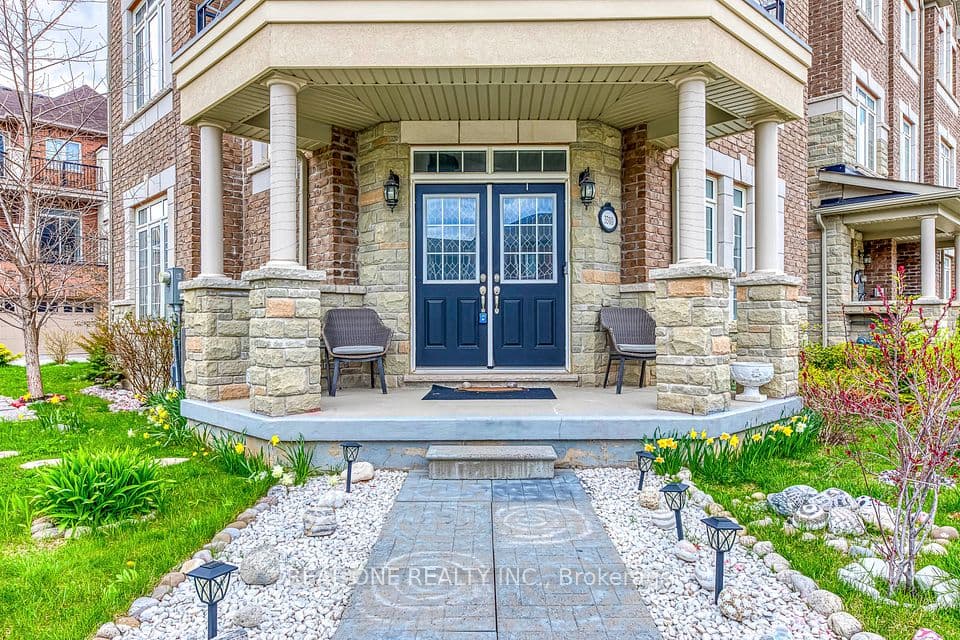 3310 Erasmum Street, Oakville, ON L6M 1S3 – photo 2
