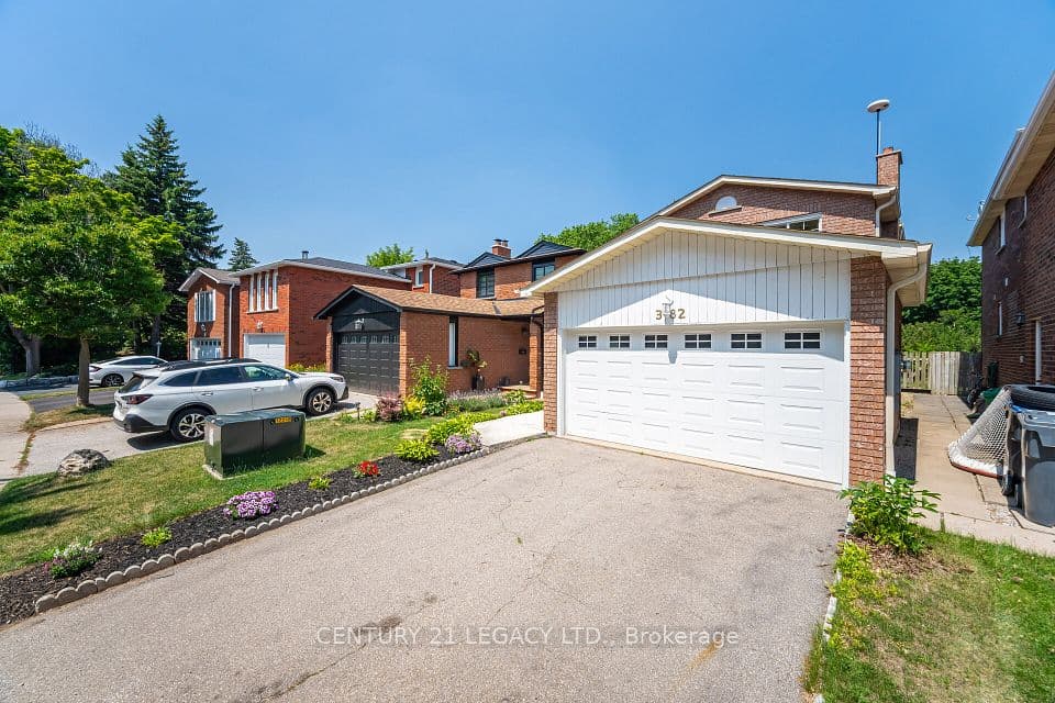 3182 Bracknell Crescent, Mississauga, ON L5N 4W4 – photo 3