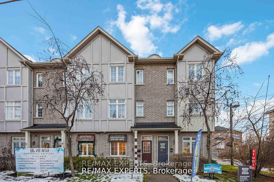 19B Oak Street, Toronto, ON M9N 0A4 – main photo