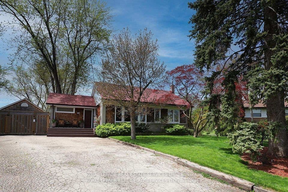 167 Oliver Place, Oakville, ON L6H 1K9 – main photo
