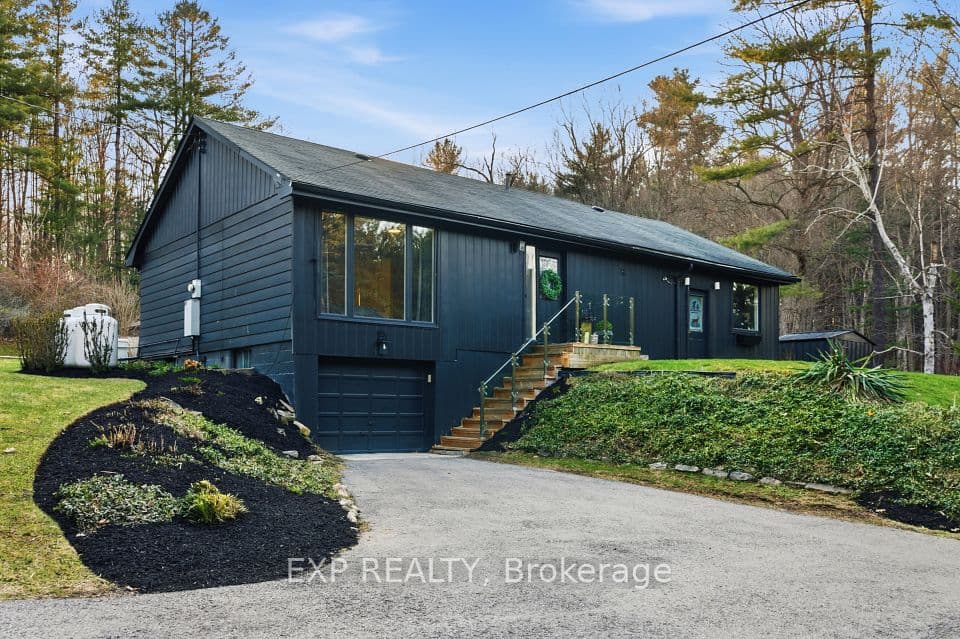 6092 Cedar Springs Road, Burlington, ON L7P 0C3 – main photo