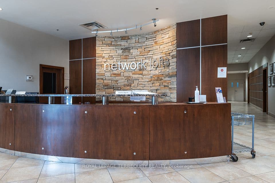 2 Fieldway Road 707, Toronto, ON M8Z 0B9 – photo 3