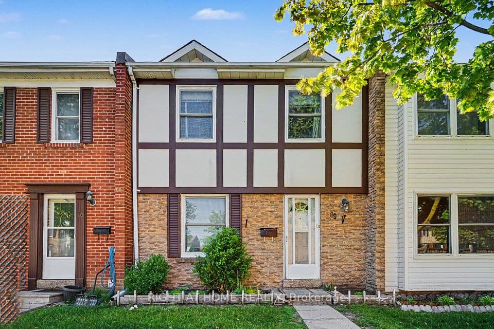 1020 CENTRAL PARK Drive 89, Brampton, ON L6S 3J5 – main photo