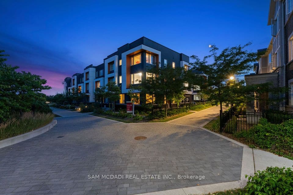 3006 Creekshore Common N/A 34, Oakville, ON L6M 0Y6 – main photo