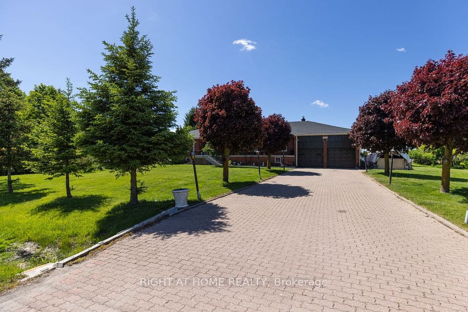 7770 Healey Road, Caledon, ON L7E 0V5 – photo 2