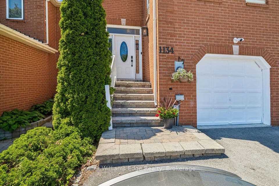 1134 Leewood Drive, Oakville, ON L6M 3B7 – photo 3