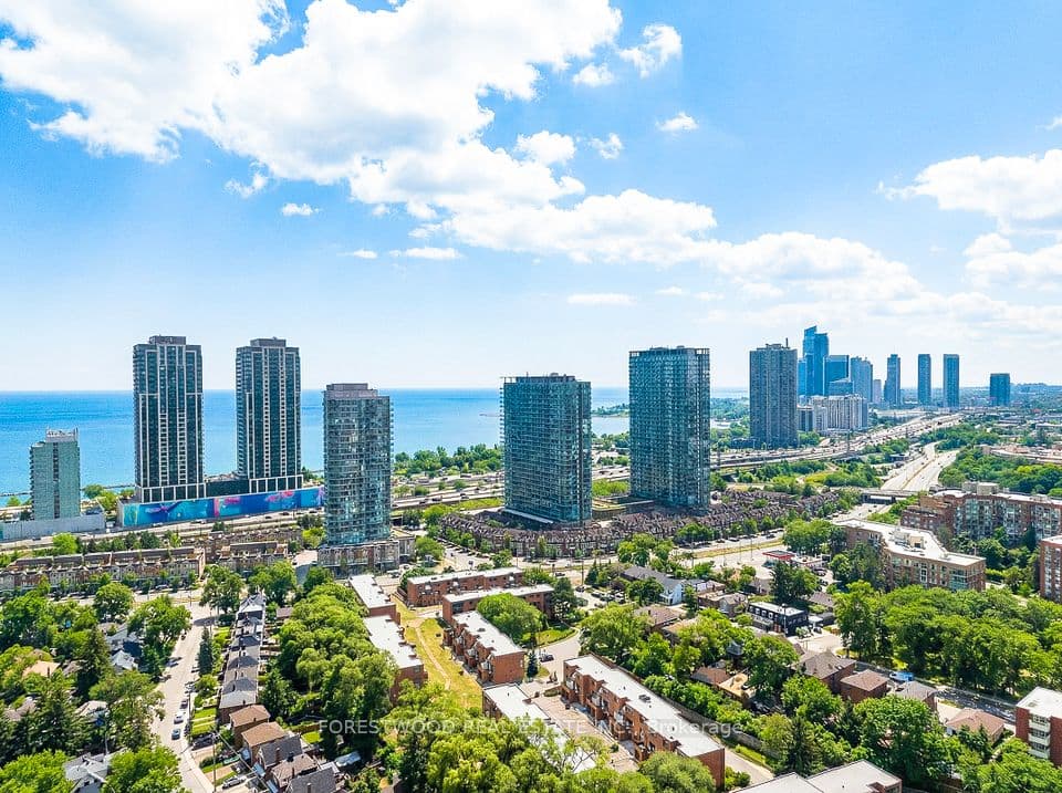 65 Southport Street 402, Toronto, ON M6S 3N6 – photo 3