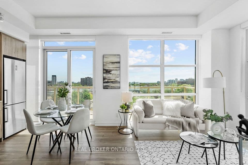 1787 St Clair Avenue W 920, Toronto, ON M6N 0B7 – main photo