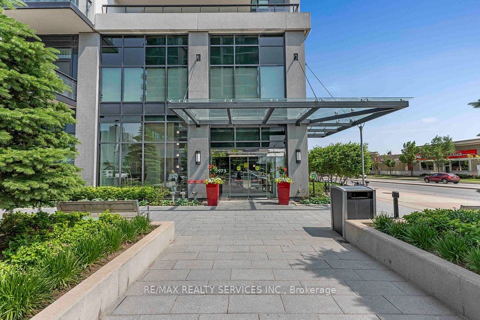 3975 Grand Park Drive 1506, Mississauga, ON L5B 0K4 – photo 3