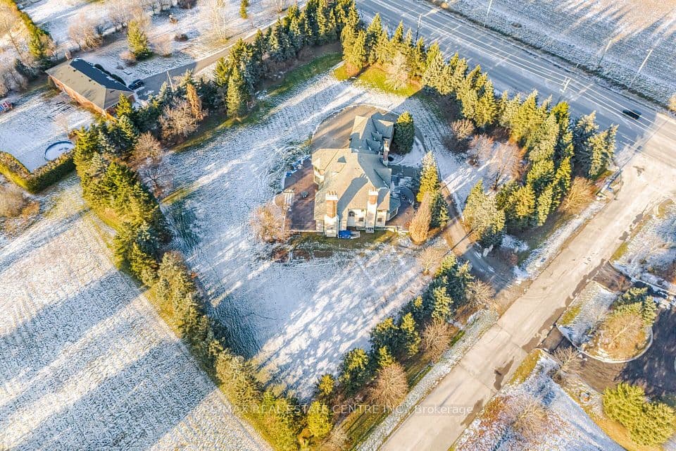 2 Edgeforest Drive, Brampton, ON L6P 0E1 – main photo