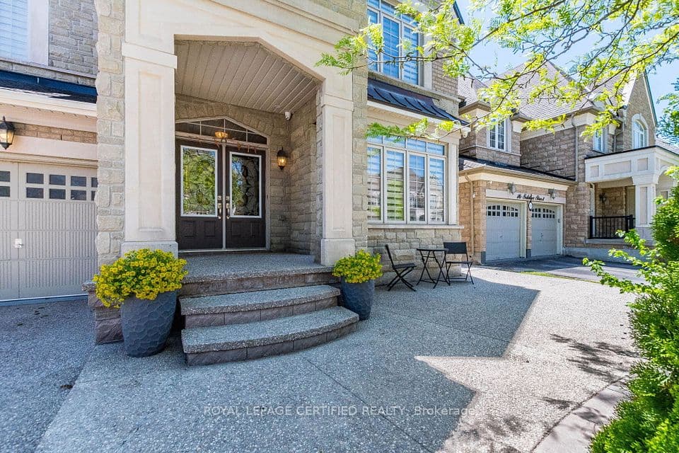 14 Solstice Street, Brampton, ON L6P 3T5 – photo 3