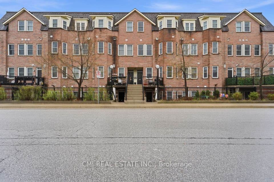 760 Lawrence Avenue W 164, Toronto, ON M6A 3E7 – photo 3