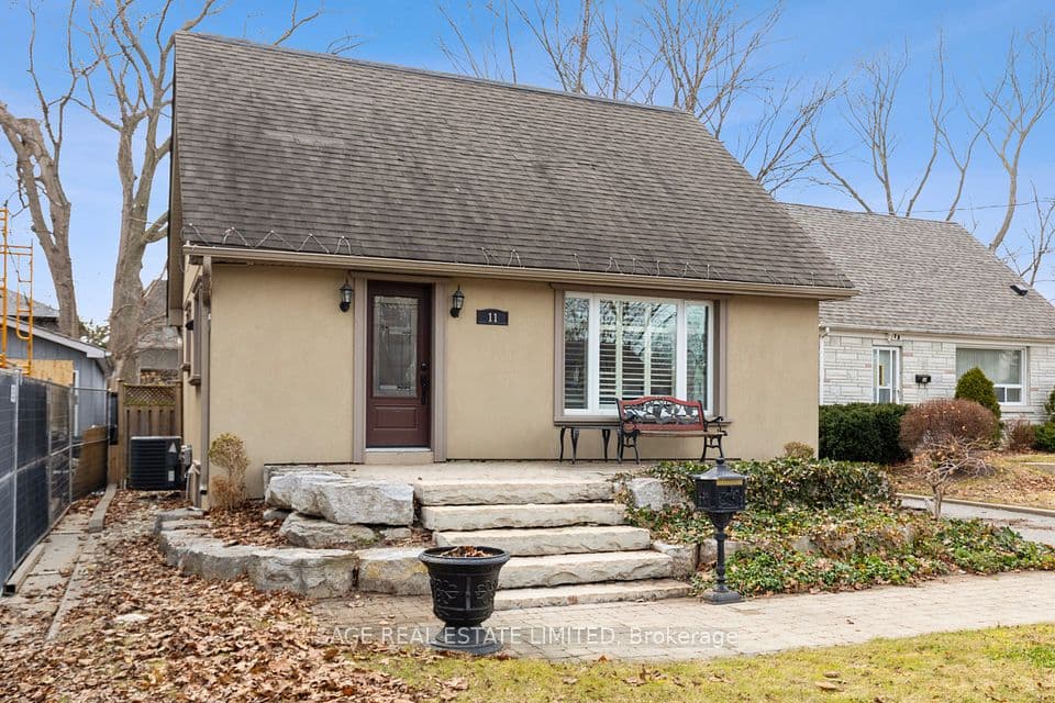 11 Chelsea Drive, Toronto, ON M8W 4R5 – main photo