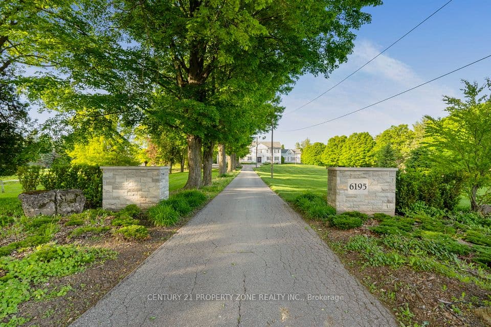 6195 Milburough Line, Burlington, ON L7P 0C8 – main photo