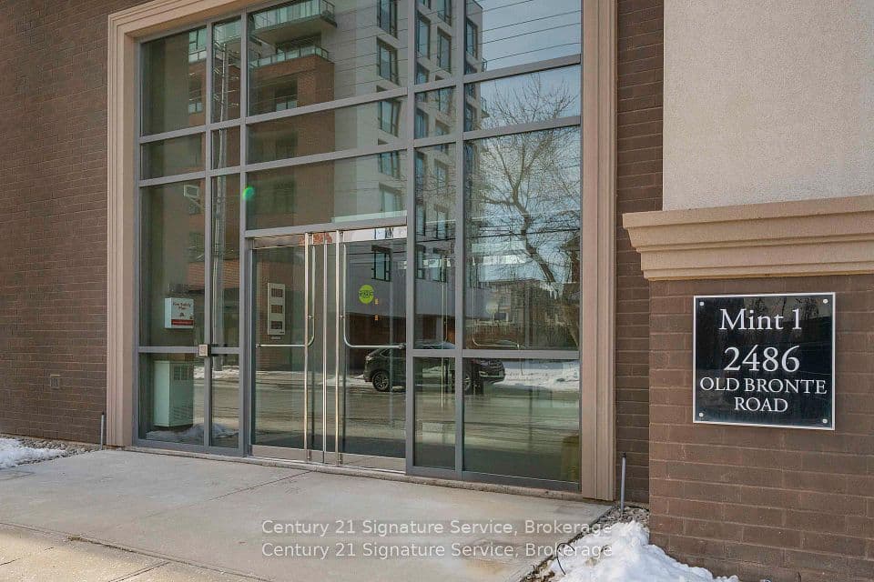 2486 Old Bronte Road 405, Oakville, ON L6M 0Y4 – photo 2