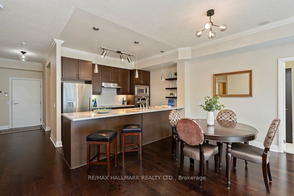 1 Hurontario Street 601, Mississauga, ON L5G 0A3 – photo 2