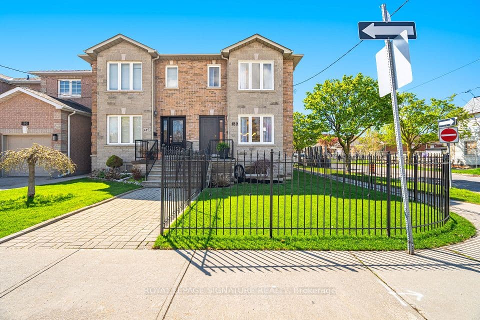 189 Aileen Avenue, Toronto, ON M6M 1G1 – photo 3