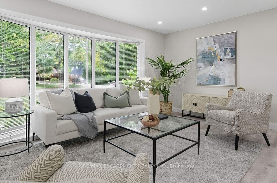 278 Purnell Place, Burlington, ON L7L 4N2 – main photo