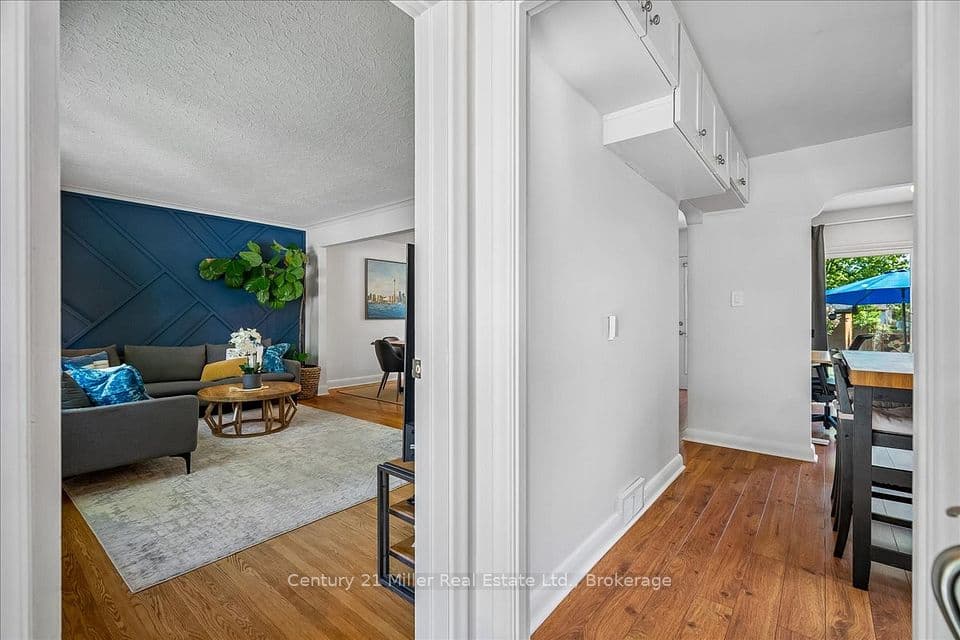 1583 Blanefield Road, Mississauga, ON L5G 4H3 – photo 3