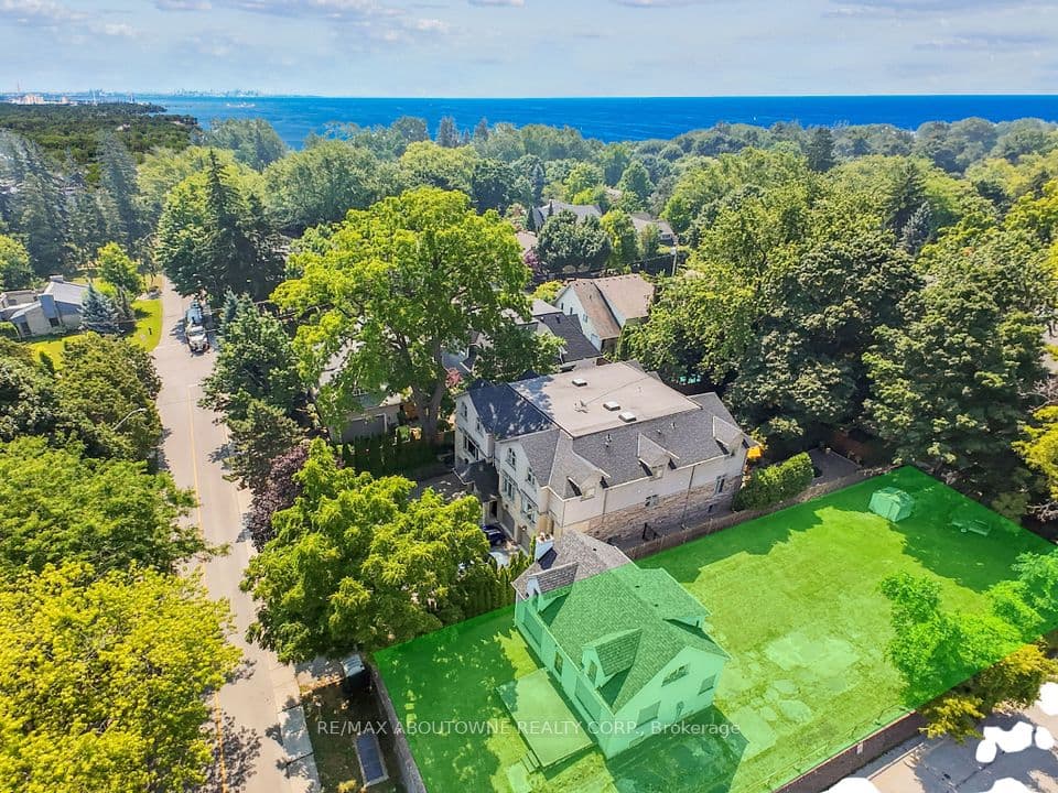 86 Kerr Street, Oakville, ON L6K 3A3 – photo 3