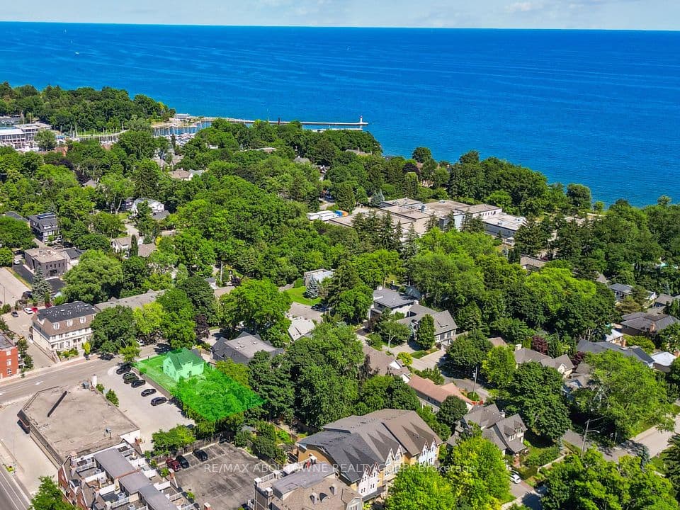 86 Kerr Street, Oakville, ON L6K 3A3 – photo 2