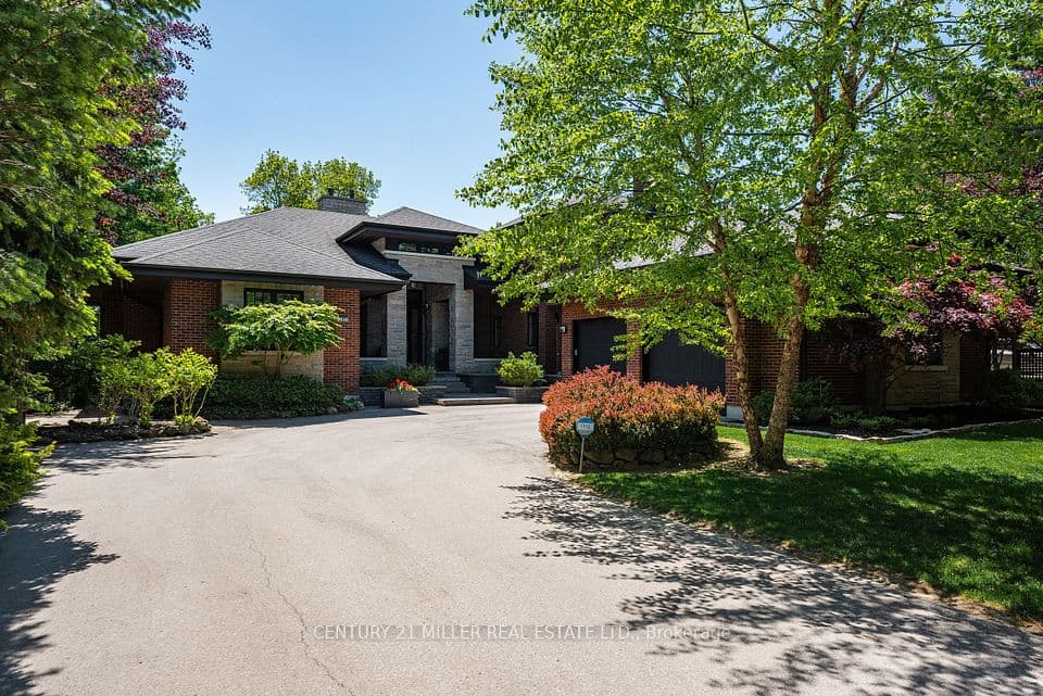 5316 Drenkelly Court, Mississauga, ON L5M 2H4 – photo 2