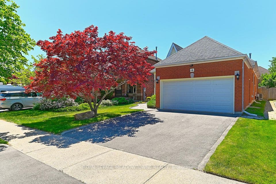 16 Harrop Avenue, Halton Hills, ON L7G 5R2 – photo 2