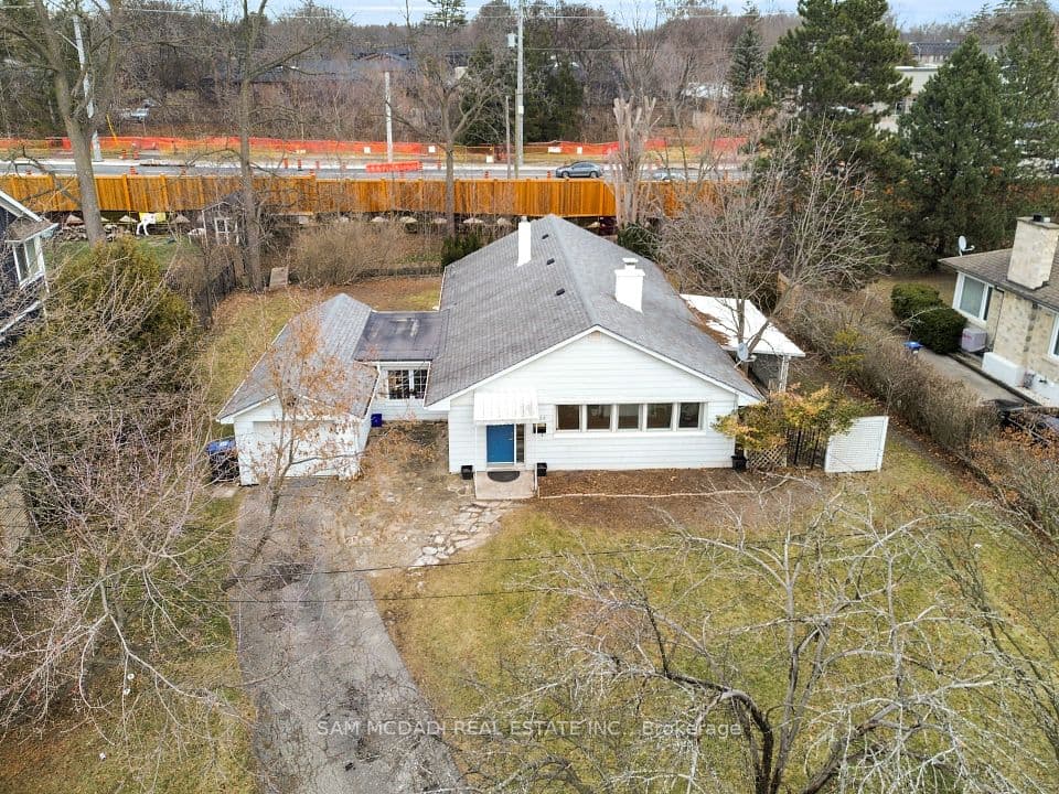1235 Old River Road, Mississauga, ON L5G 3G2 – photo 2