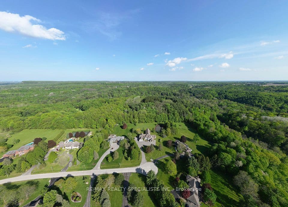 6399 Chelsea Road, Burlington, ON L7P 0M8 – photo 3