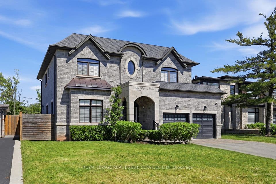 584 Weynway Court, Oakville, ON L6L 4G7 – main photo