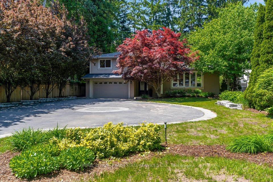 4163 Lakeshore Road, Burlington, ON L7L 1A5 – main photo