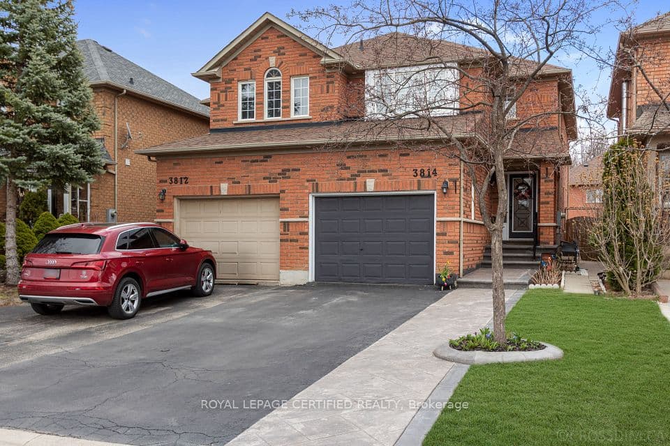 3814 Ridgepoint Way, Mississauga, ON L5N 7T7 – main photo